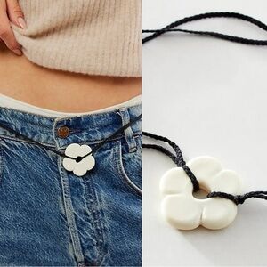 Free People Bohemian 70s Glass Flower Nissaki Belly Chain Beach Festival NWT